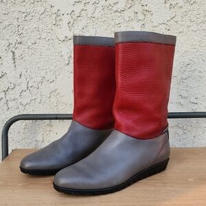 Authentic Gucci Vintage Red and Gray Pebbled Leather Boots Size 40B